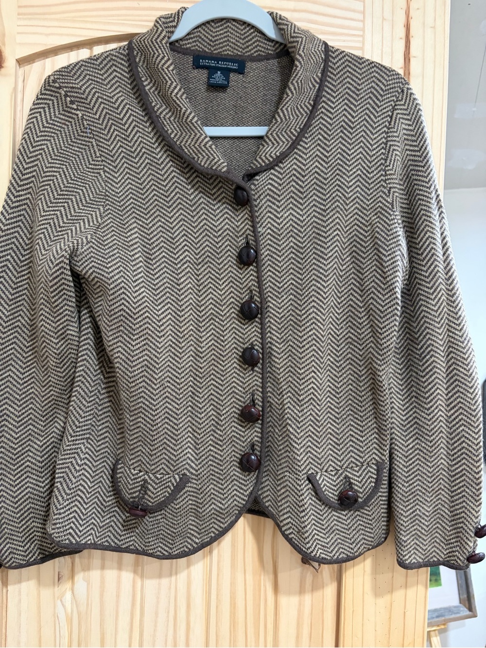 VINTAGE Banana Republic Brown and Cream Herringbone Button Jacket